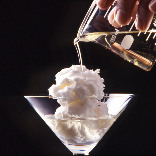 hydrogenated oil poured whip cream hydrogenated oil poured whip cream