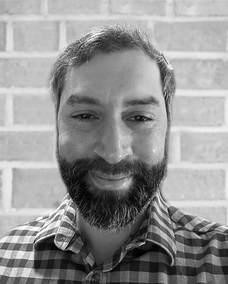 sina sagatachi headshot