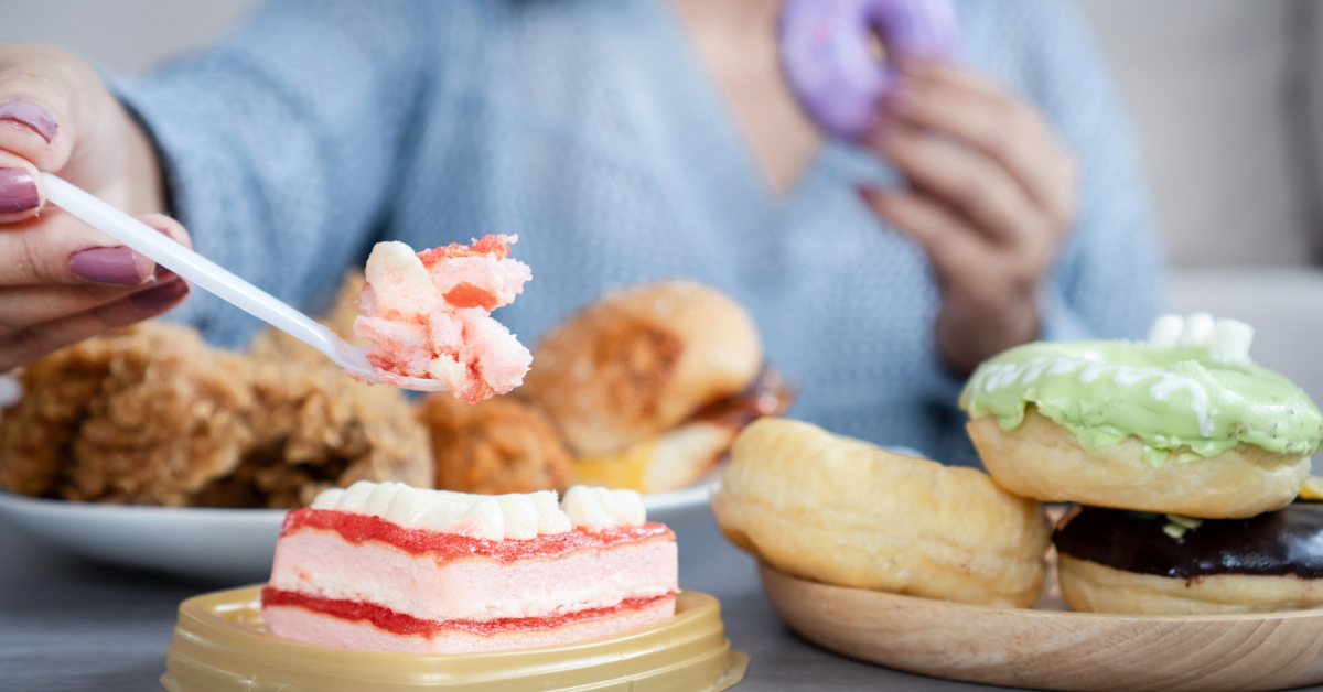 woman-eating-her-emotions